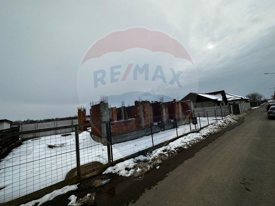 Land 400sqm Dumbraveni / Strada Tineretului