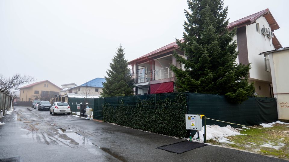 Vanzare vila cu 5 camere, complet mobilata si utilata in Dobroesti