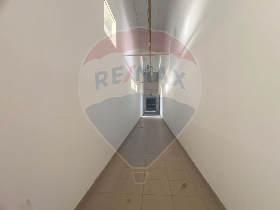 DE INCHIRIAT Spații comerciale intre 190-1500 mp în Sectorul 1