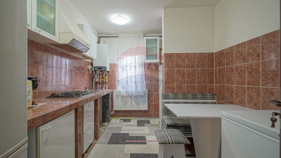 COMISION 0% | Apartament cu 3 camere | Decomandat | Tractorul Cerna |