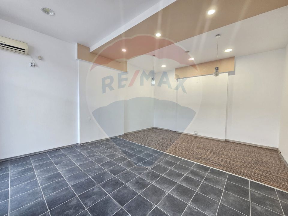 30sq.m Commercial Space for rent