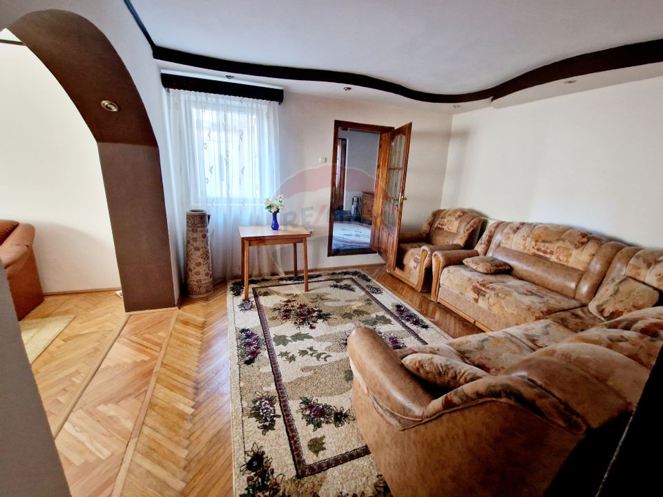 5 room House / Villa for sale, Precista area