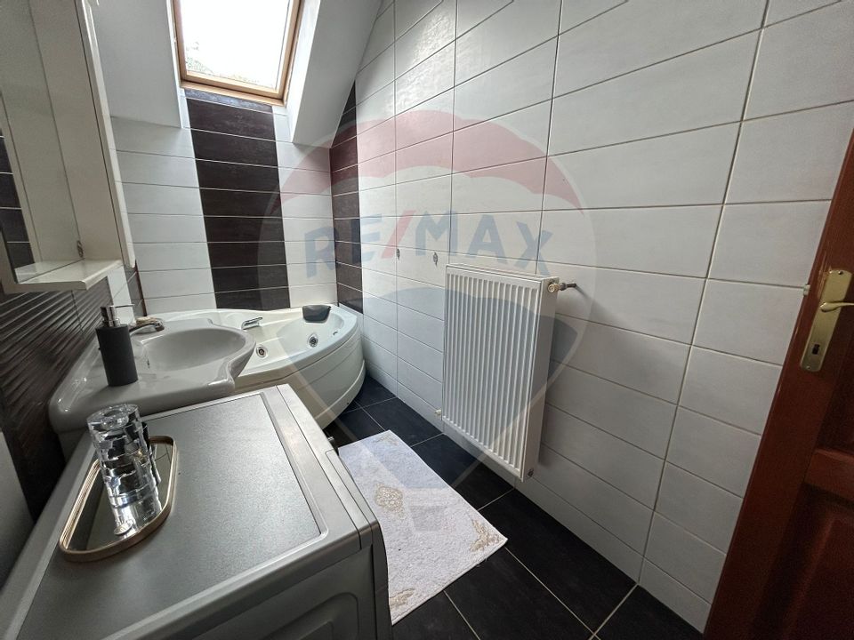 Apartament cu 3 camere de închiriat, str.Tudor Vladimirescu