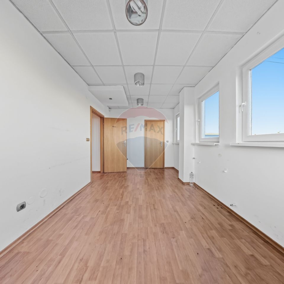 550sq.m Industrial Space for sale, Calea Romanului area