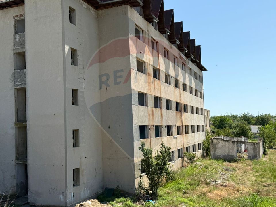 2,300sqm PROPERTY for sale BABADAG / TULCEA / CONSTANTA