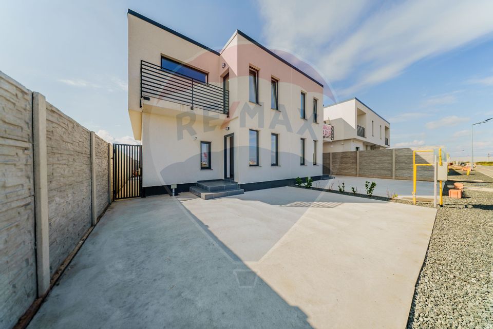 Casa tip duplex de inchiriat in Via Carmina