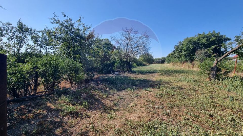 Teren intravilan de inchiriat  - 3.600mp Șoseaua Unirii – Balotești