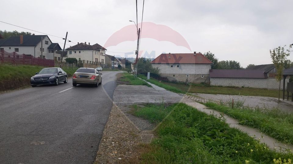 De vânzare teren intravilan cu suprafață de 5.566 mp.– Boghiș/Sălaj