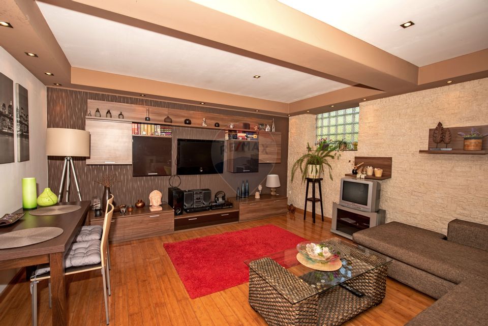 2 room House / Villa for sale, Central area