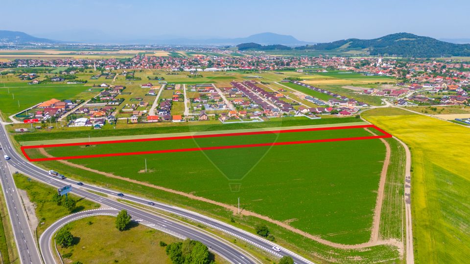Teren Intravilan pentru dezvoltare imobiliara 15.600mp/Hărman