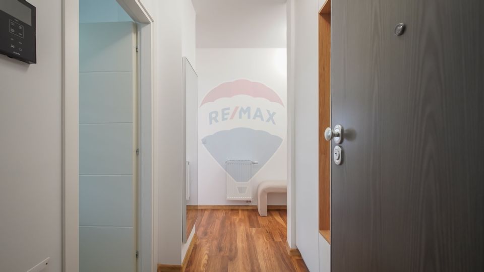 3 room Apartment for sale, Tractorul area