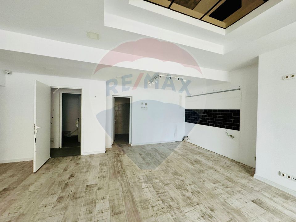 145sq.m Commercial Space for rent, Calea Bucuresti area
