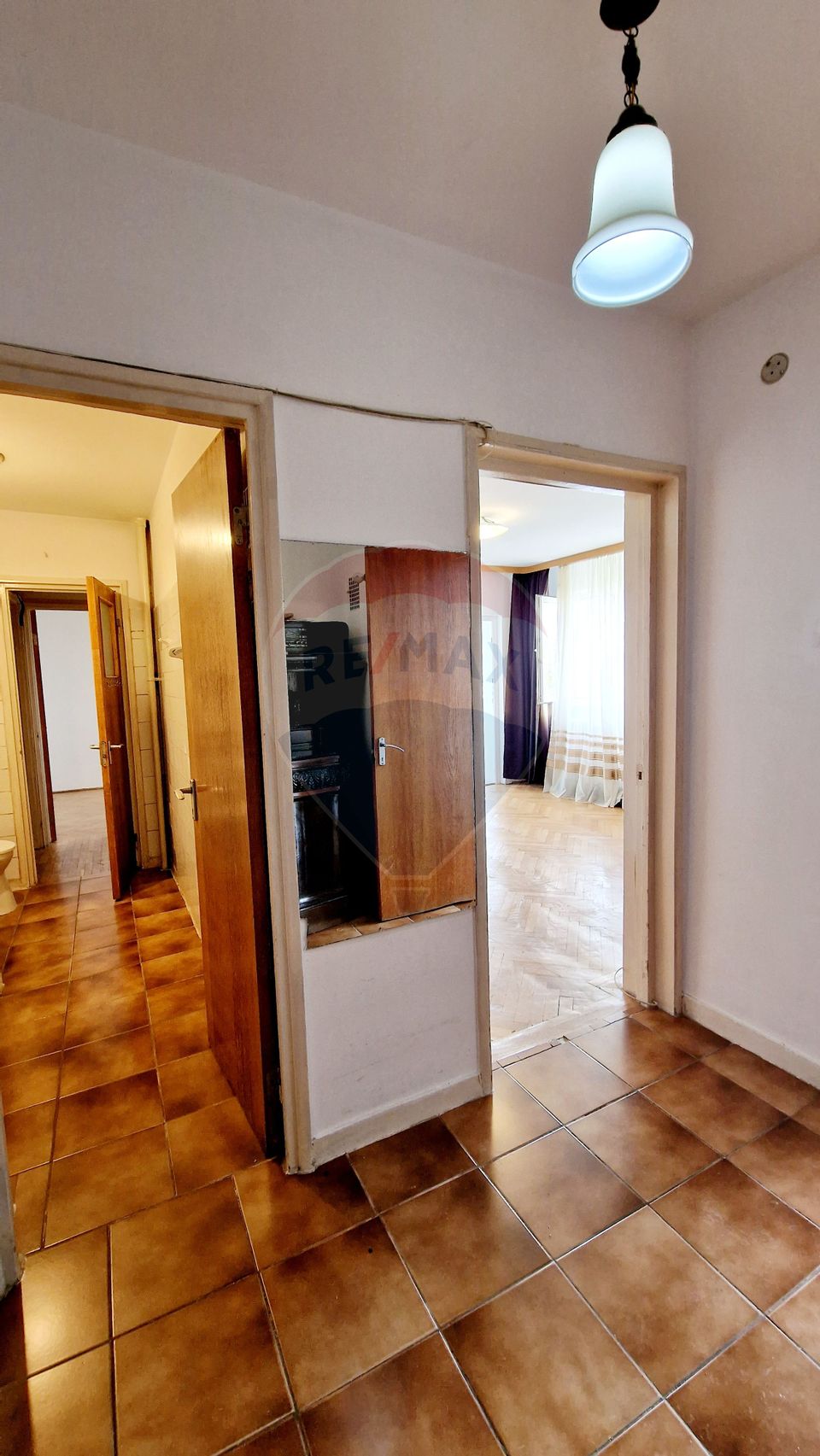 For sale 2 room apartment Titan-Supeco Metro area Grigororescu