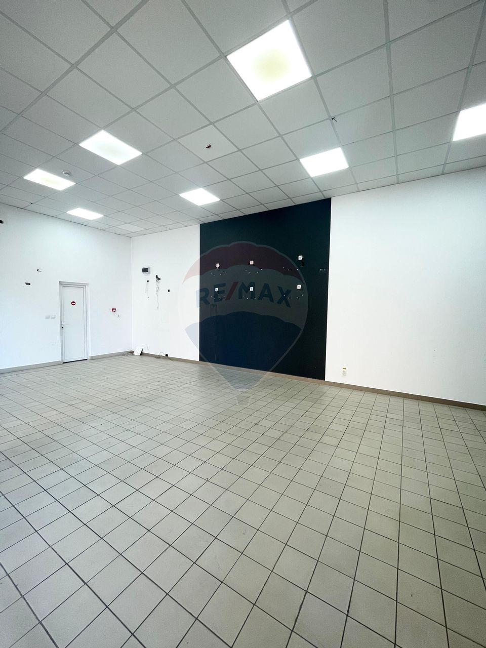 Spațiu de inchiriat in Centru Comercial Fortuna