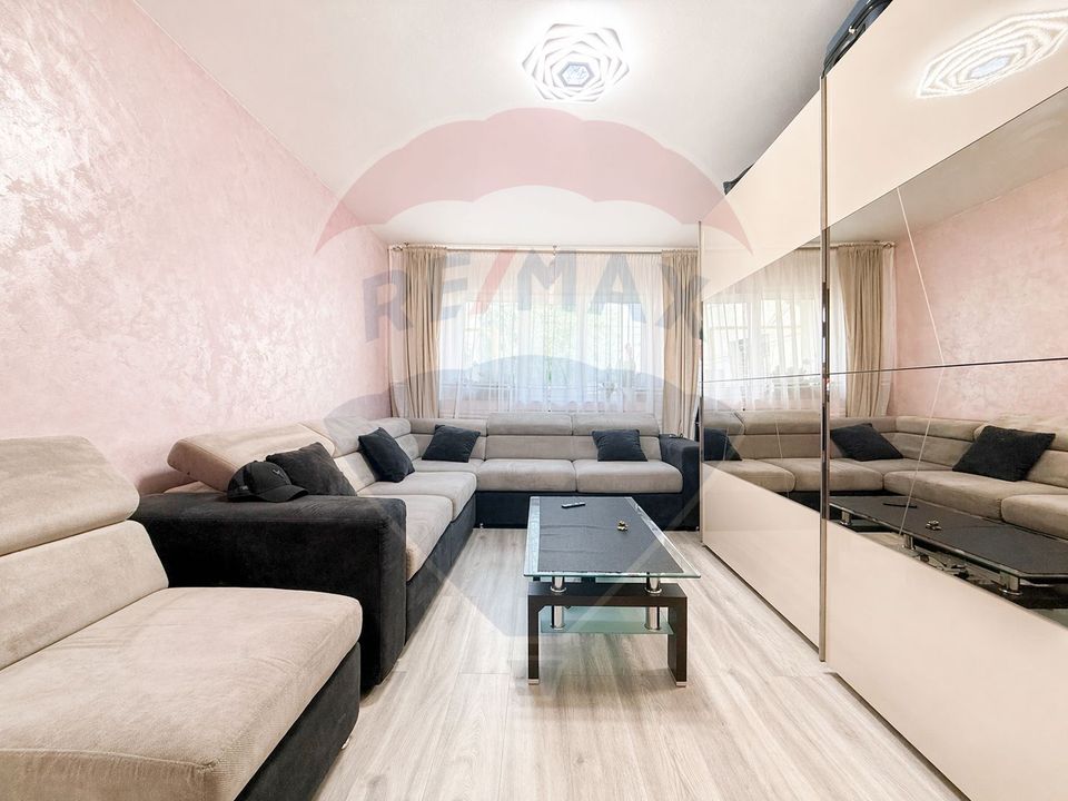 Apartament cu 3 camere de vânzare în zona Orizont - Bacau