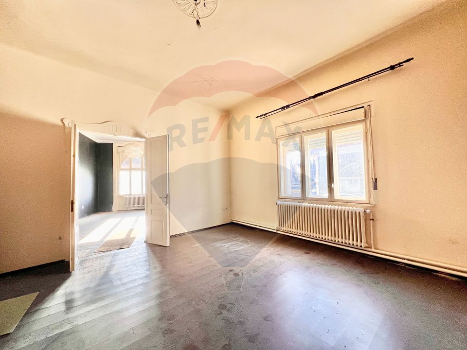 4 room House / Villa for sale, Ultracentral area