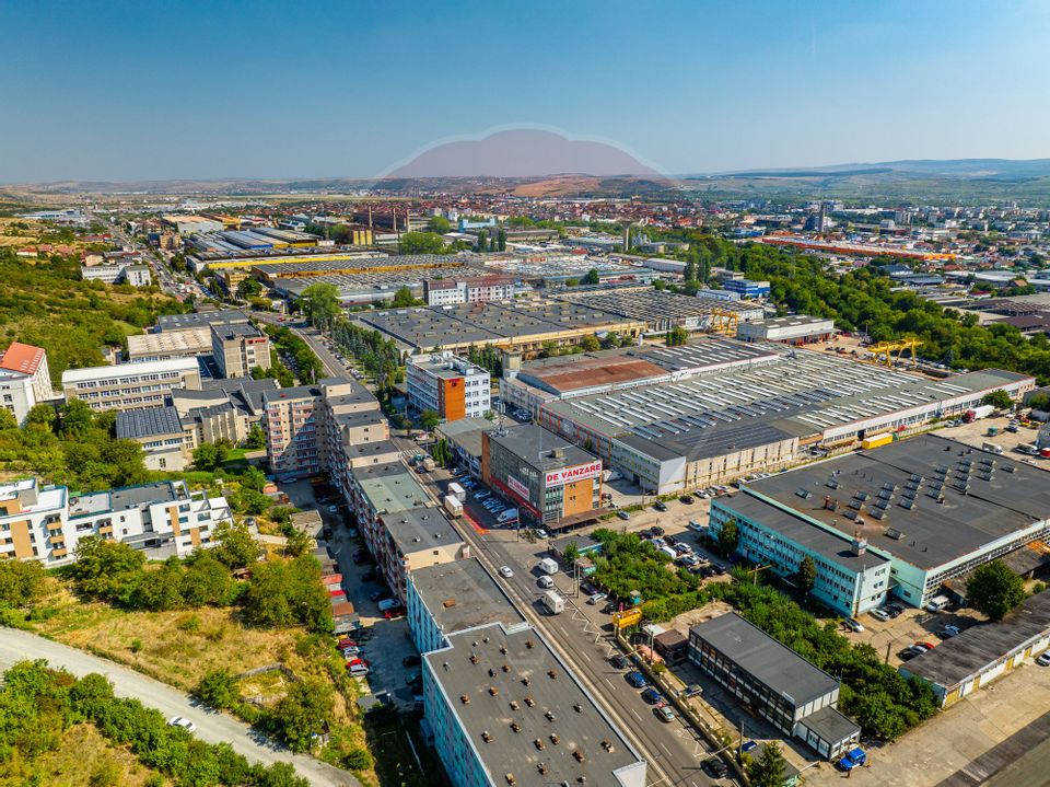 2,738sq.m Proprietate specială for sale, Nord-Est area