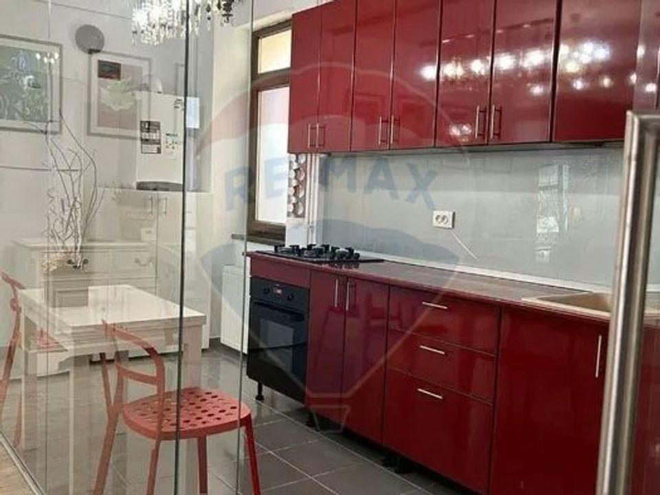 Apartament cu 2 camere de închiriat în zona 1 Mai