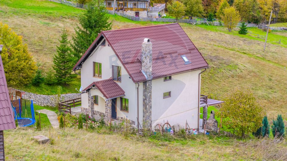 Casă de vacanţă | Pensiune 3 Margarete | FUNDATA, BRAŞOV| COMISION 0 |