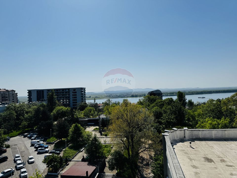 De Vanzare Apartament LUX 3 camere | vedere la Dunăre Orientare S-E