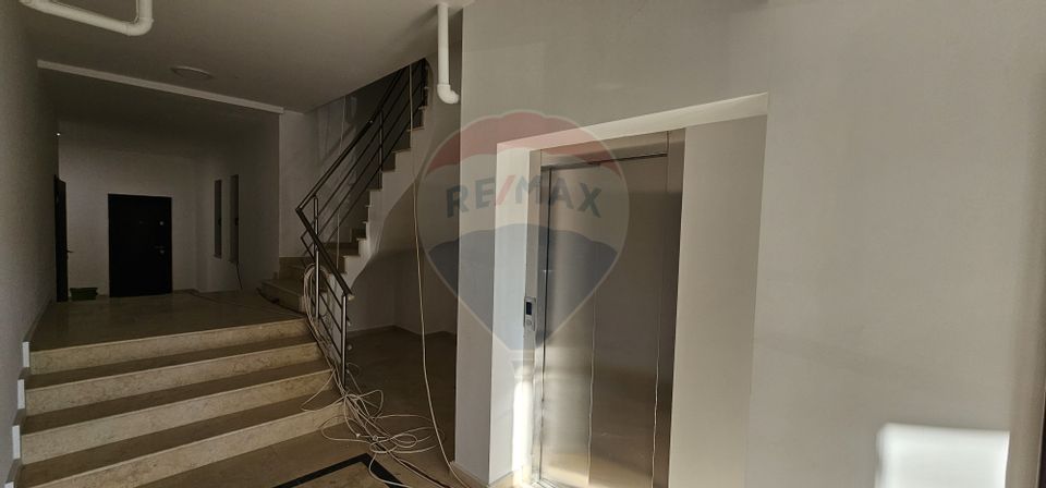 Apartament cu 2 camere de vânzare în zona Chitila - Podul Constanta