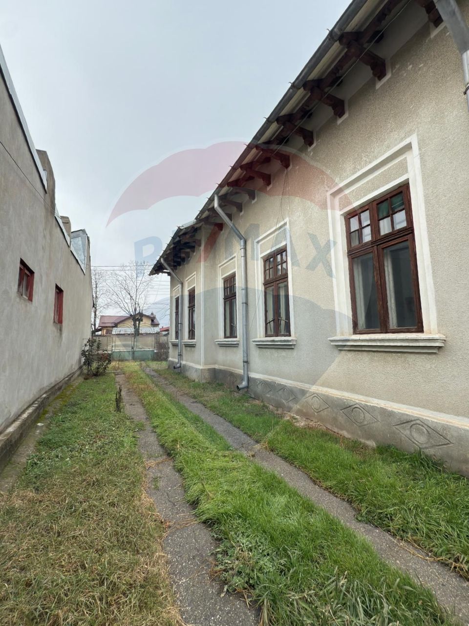 COMISION 0% - Casă interbelică cu 7 camere și teren generos 1.269 mp