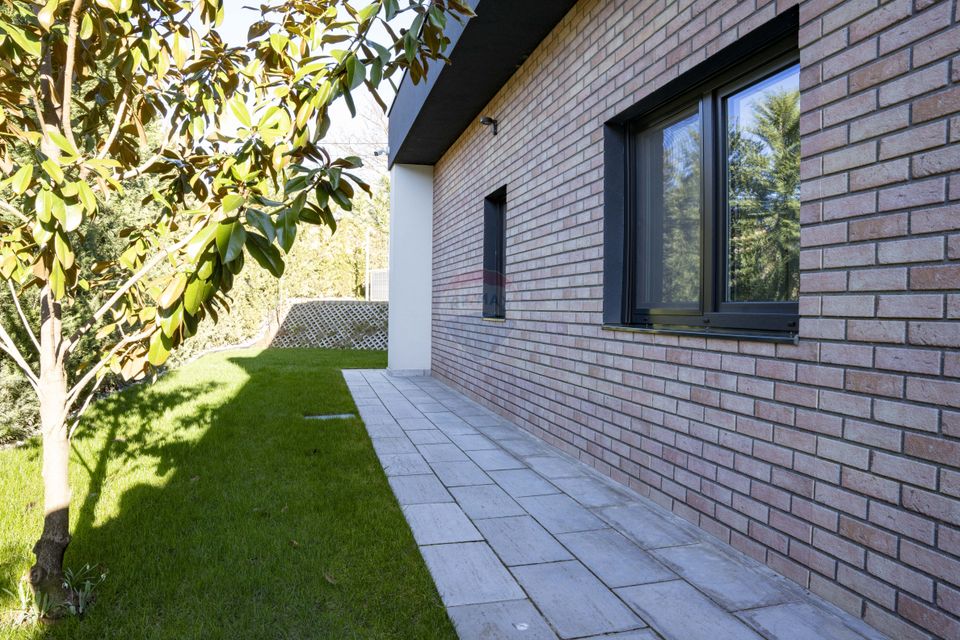 5 room House / Villa for sale, Dealuri Oradea area