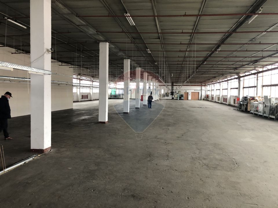 Spațiu industrial de inchiriat,  1650 mp, zona aeroportului, la etaj