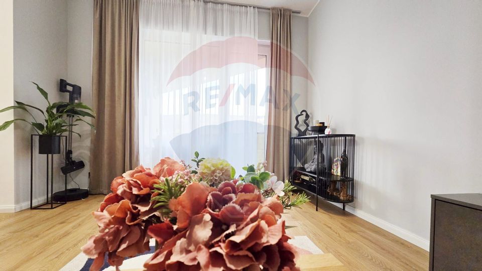 Vând apartament 2 camere, Zona Vivo Mall