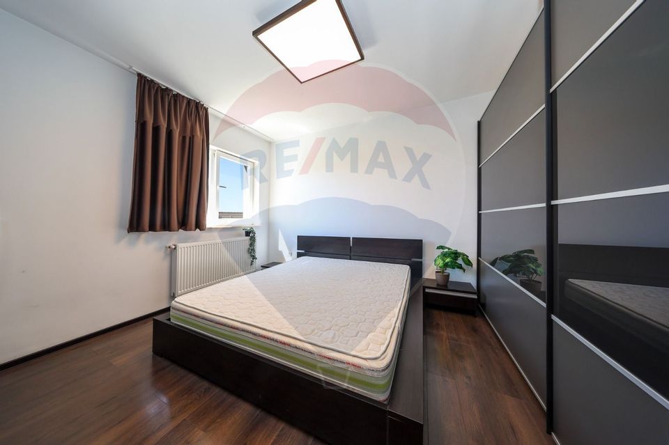 Penthouse 3 camere cu terasa, mobilat, loc parcare