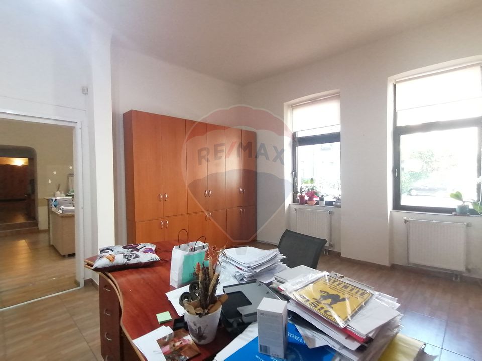 145sq.m Office Space for sale, Ultracentral area