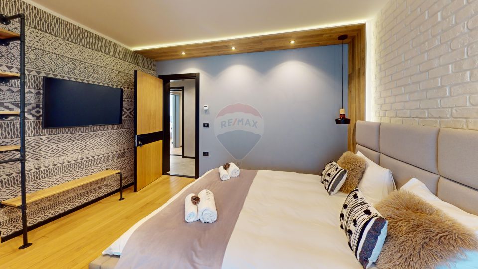 12 room Hotel / Pension for rent, Central area