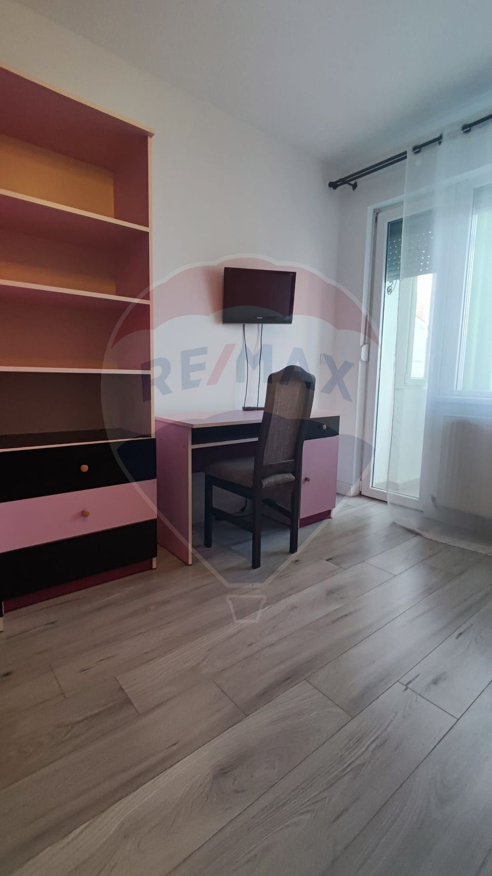 Apartament 2 dormitoare de inchiriat zona Magheru