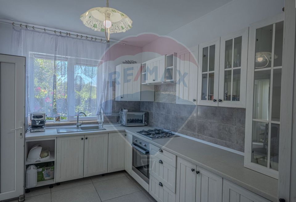 Casă și cabinet stomatologic de închiriat în Chitila