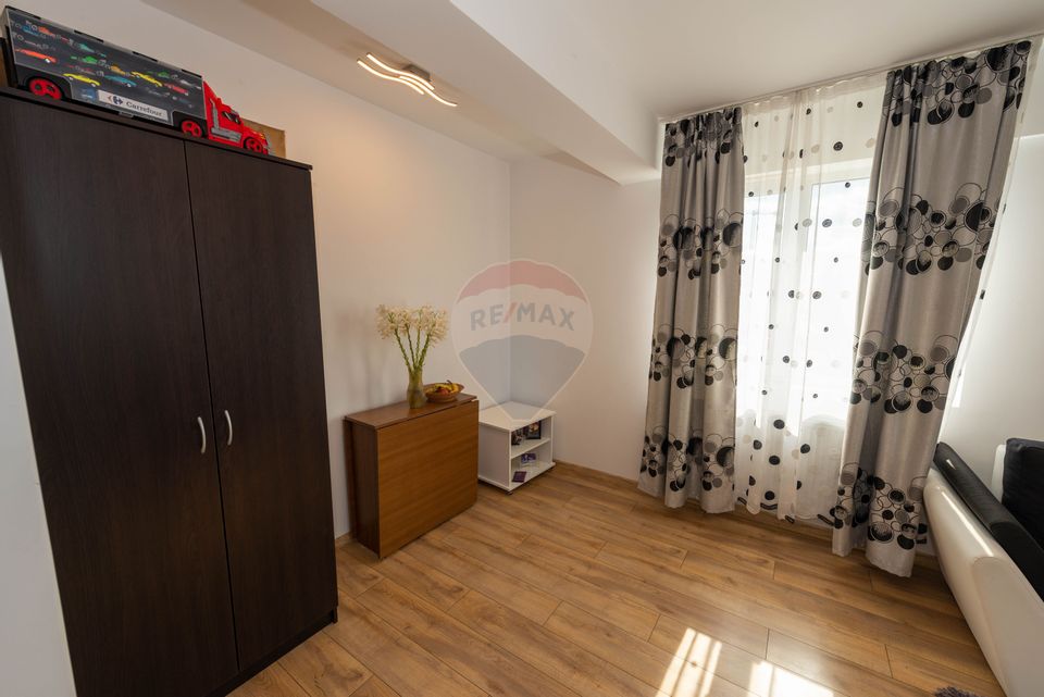 Apartament cu 3 camere de vanzare Titan Sun Park 7, Theodor Pallady