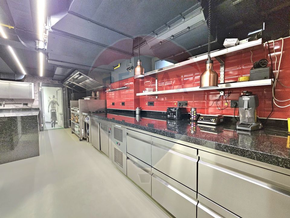 12 room Hotel / Pension for sale, Ultracentral area