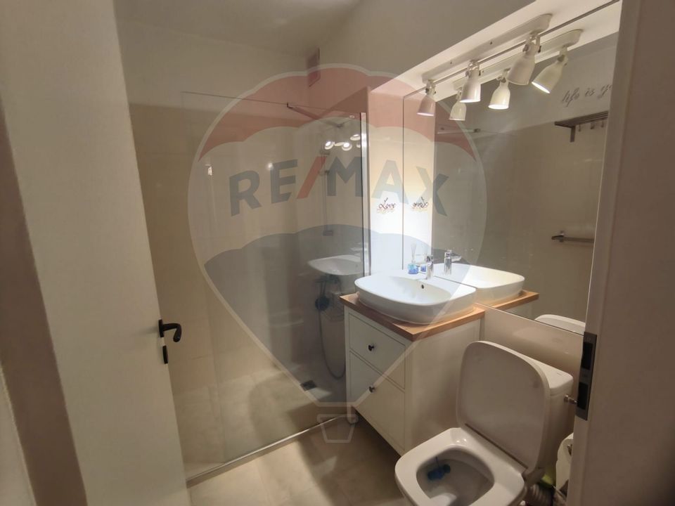 Apartament cu 2 camere de vânzare în zona Podgoria