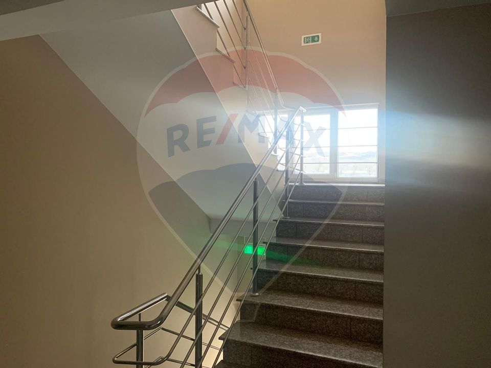 1,336sq.m Office Space for rent, Calea Clujului area