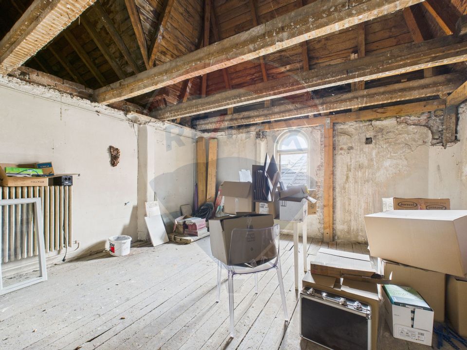 Vila interbelică cu personalitate