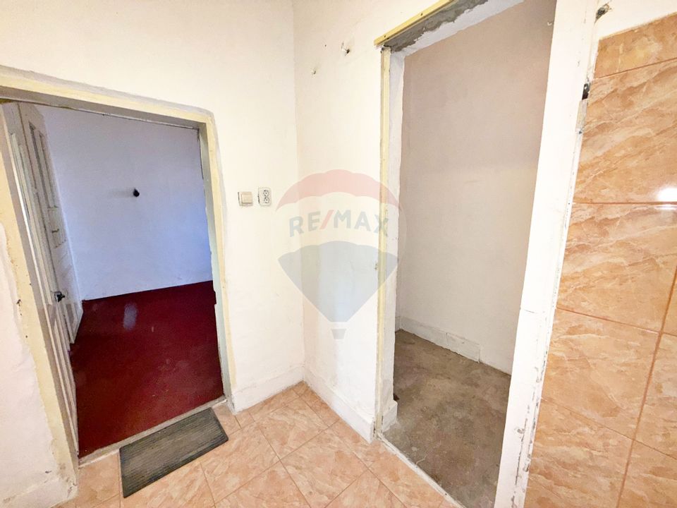 Spațiu cu destinații multiple cartier Drăgășani / Arad