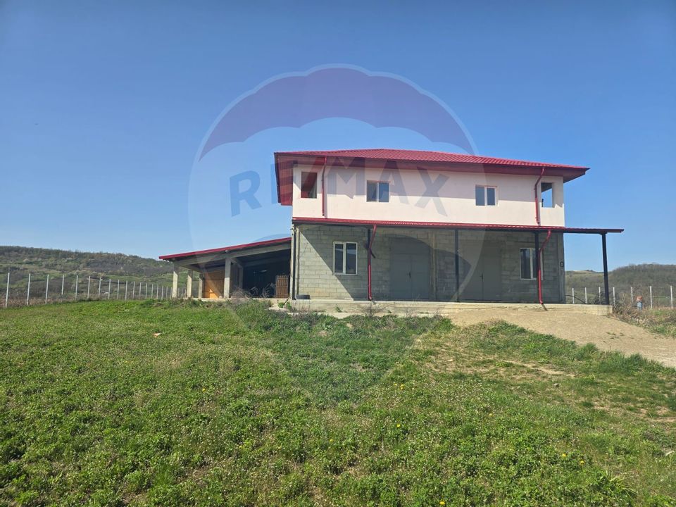 Spațiu industrial de 520mp de vânzare