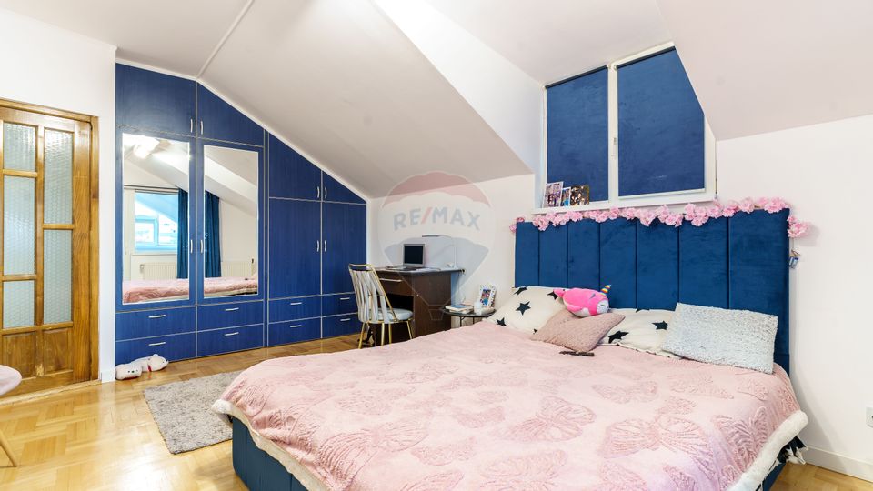 Casa individuala, 6 dormitoare, comision 0%, Intre Lacuri