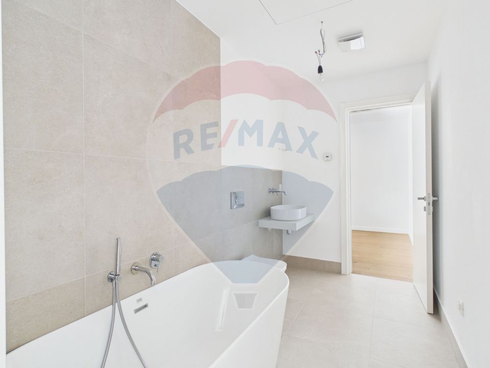 Apartament luminos, 2 camere, parcare inclusa, Amber Forest tva inclus