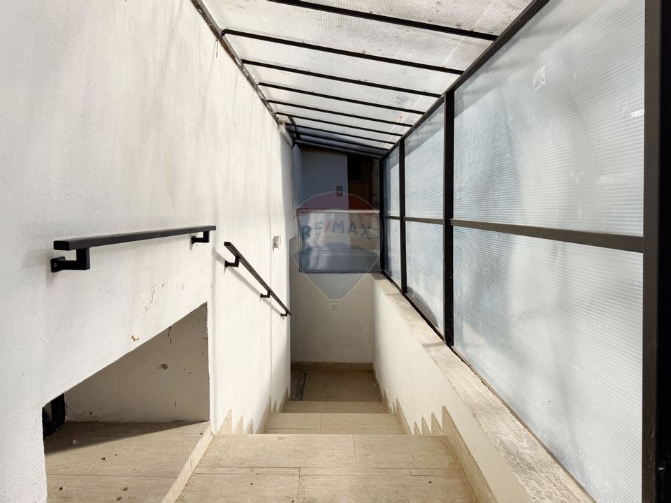 ULTRACENTRAL SPATIU COMERCIAL SAU DEPOZITARE