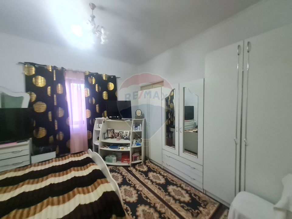 5 room House / Villa for sale, Central area