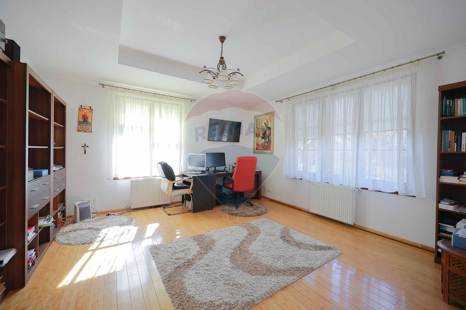 7 room House / Villa for sale, Dealuri Oradea area