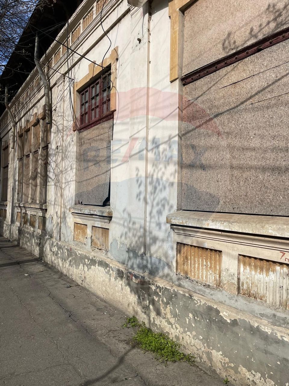 Casă de vânzare în centrul Galațiului – istorie și potențial real