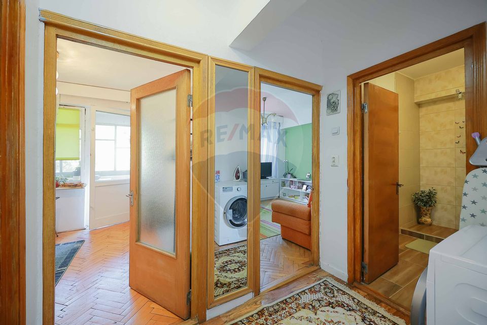 4 room Apartment for sale, Dacia area