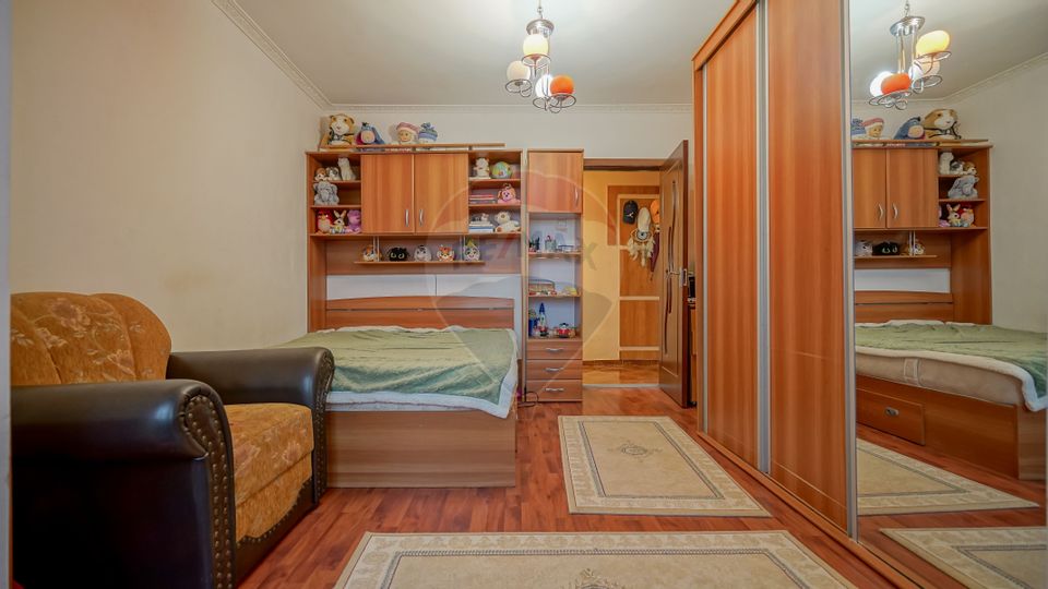 Apartament cu 3 camere pe Saturn, langa LIDL