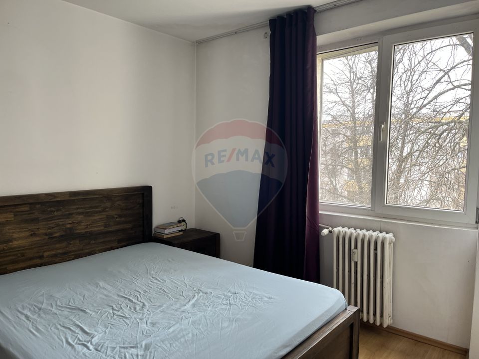 Vanzare 2 camere decomandat, Bd. Basarabia 106, Arena Națională